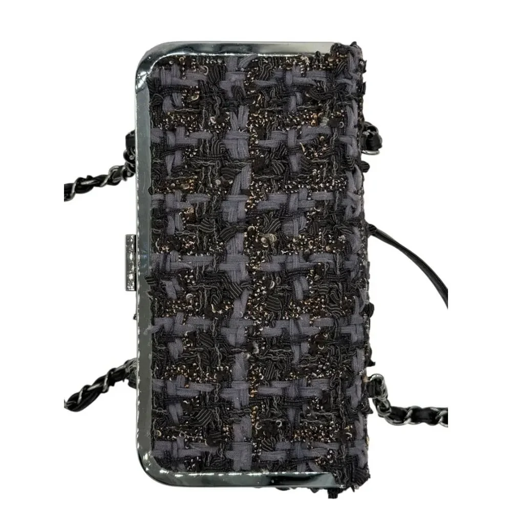 CHANEL 2006 tweed